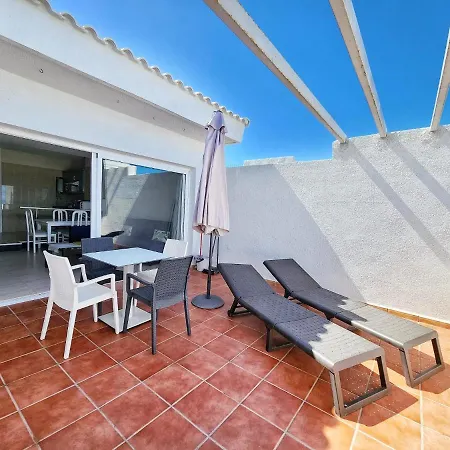 Ocean View Canarias Адехе